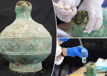 Researchers discover 2,200-year-old vessel of beer gallon