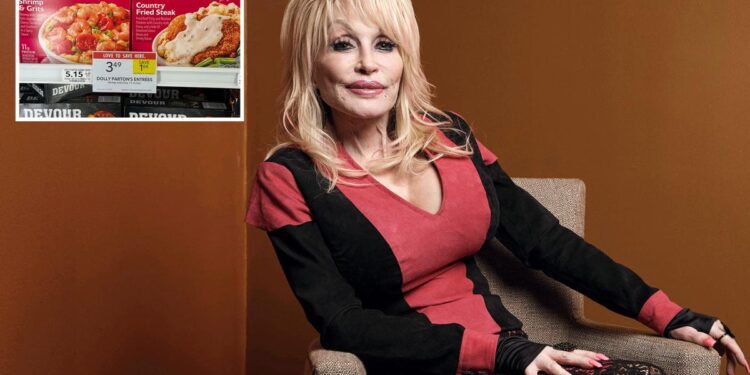 Dolly Parton’s favorite Southern dishes, from chicken and dumplings to banana pudding
