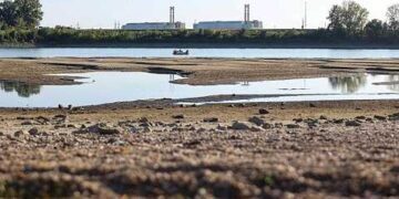How the heatwave is taking a toll on European industry as key waterways run low