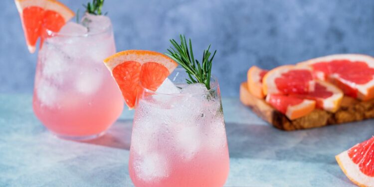Sarti spritz makes US debut, becomes viral drink for summer Sarti spritz makes US debut, becomes viral drink for summer