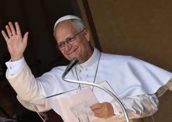 Pope tops Vanity Fair’s prestigious best-dressed list