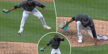 Jefry Yan unleashes wild strikeout dance prematurely in hilarious Mets moment Jefry Yan unleashes wild strikeout dance prematurely in hilarious Mets moment