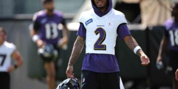Ravens star Nate Wiggins carted off in potential injury blow Ravens star Nate Wiggins carted off in potential injury blow