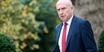 Aviva and Aberdeen bosses warn John Healey