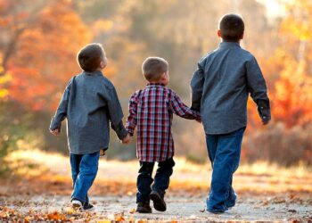 Birth order may predict risk for allergies, psychiatric disorders and substance use