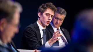 €3bn round values start-up at €21bn
