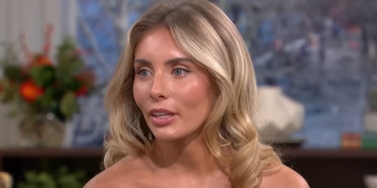 Bonnie Blue speaks out as she’s reported to NSPCC over baby video Bonnie Blue speaks out as she’s reported to NSPCC over baby video