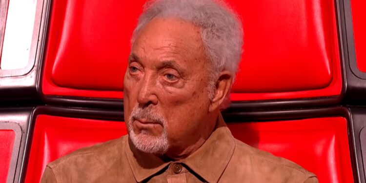 The Voice UK viewers slam over Sir Tom Jones’ axe