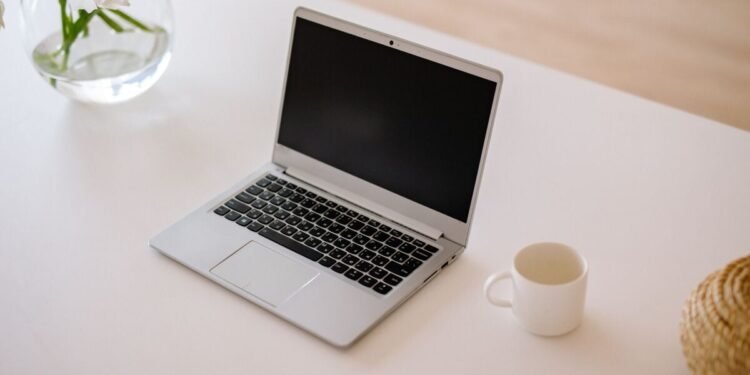 Train AI to write in your voice with UmanWrite for .20
