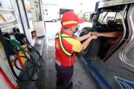 DoE says fuel prices to stay above prewar levels until end-2026