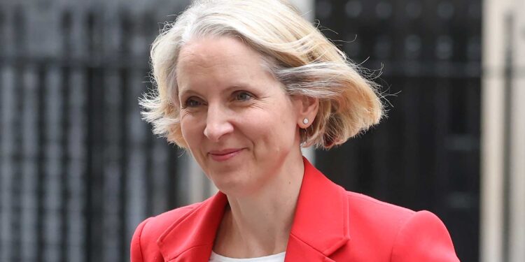 Inheritance tax should not put off founders, says Reynolds