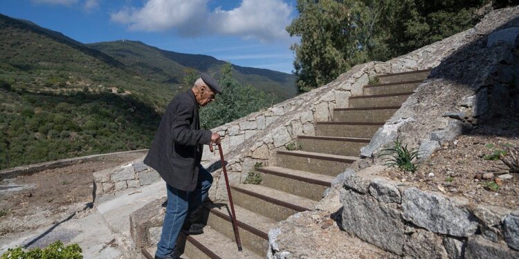 People living past 100 in small Italian village have 3 daily habits in common