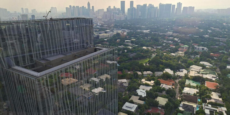 AMRO slashes Philippine growth forecasts on energy shock, investment woes AMRO slashes Philippine growth forecasts on energy shock, investment woes