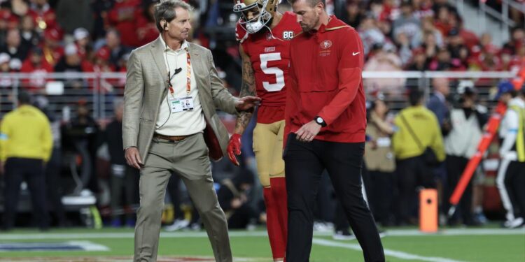 49ers’ Mike Evans exits Monday Night Football with non-contact injury 49ers’ Mike Evans exits Monday Night Football with non-contact injury