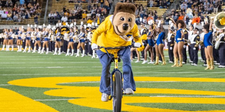 UC Berkeley opens Twitch studio for student-athletes and NIL opportunities UC Berkeley opens Twitch studio for student-athletes and NIL opportunities