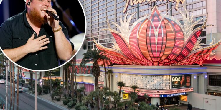 Country superstar opening massive Vegas Strip venue with seven bars