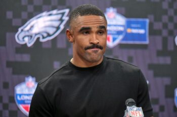 Experts weigh in on Jalen Hurts scary blood clot with potential timetables for return