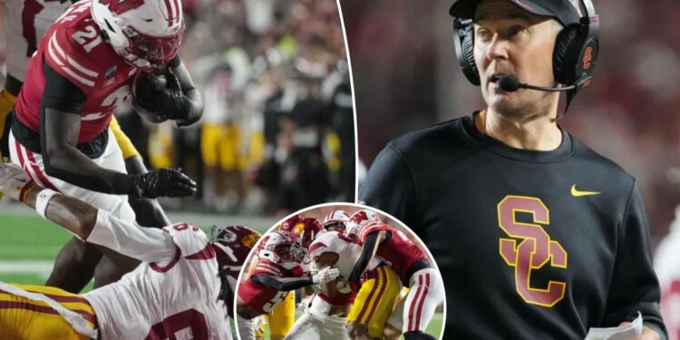 USC’s Lincoln Riley puts doubters on notice about his fit at school