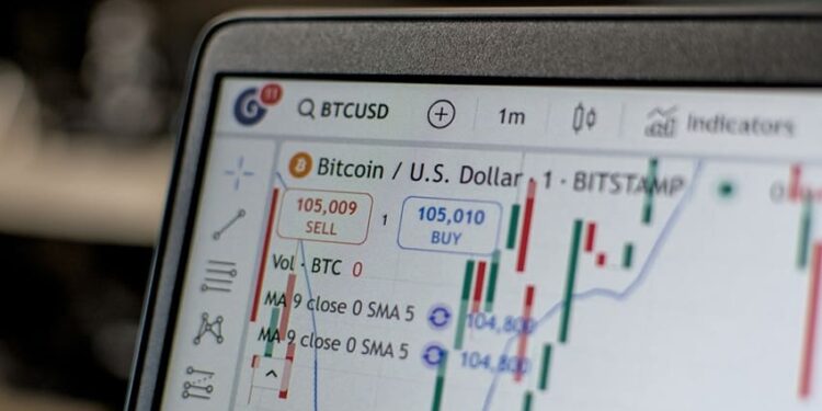 FinTracer Experts on Why Crypto Screening Doesn’t Stay Valid Forever