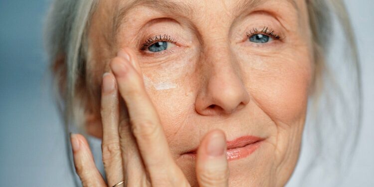 Skin cream for eczema shows anti-aging and collagen boost in trial Skin cream for eczema shows anti-aging and collagen boost in trial