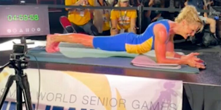 Grandmother, 61, holds plank for 5 straight hours, reveals secret to her stamina